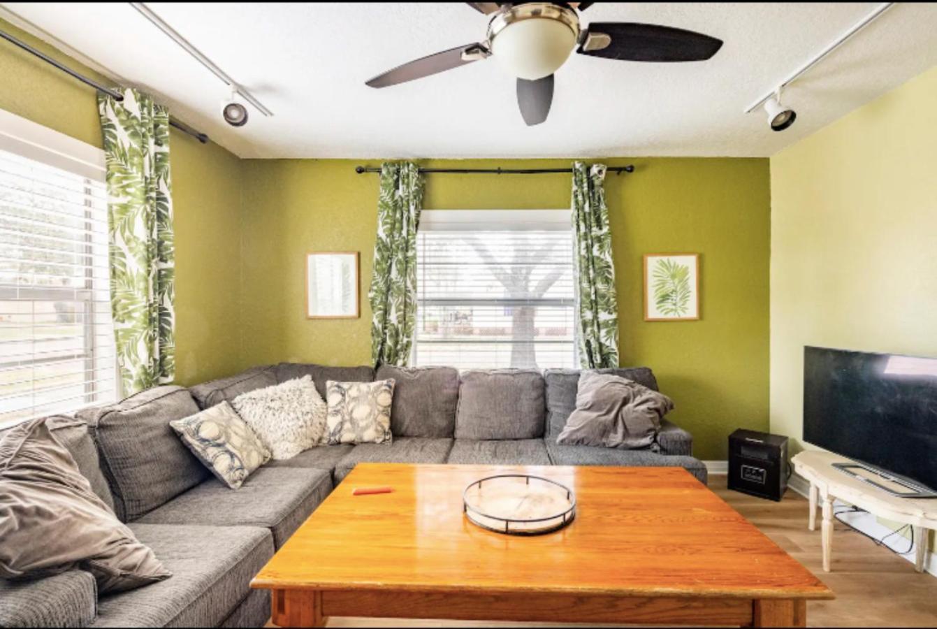 3-Bed Bungalow Walk To Historic Downtown Sanford Eksteriør billede
