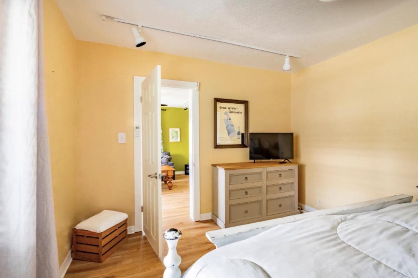 3-Bed Bungalow Walk To Historic Downtown Sanford Eksteriør billede