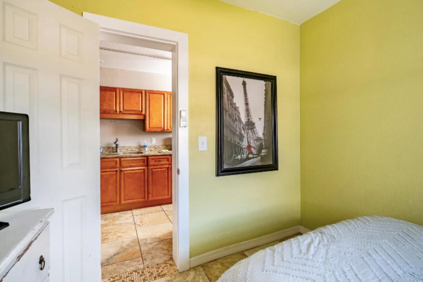 3-Bed Bungalow Walk To Historic Downtown Sanford Eksteriør billede